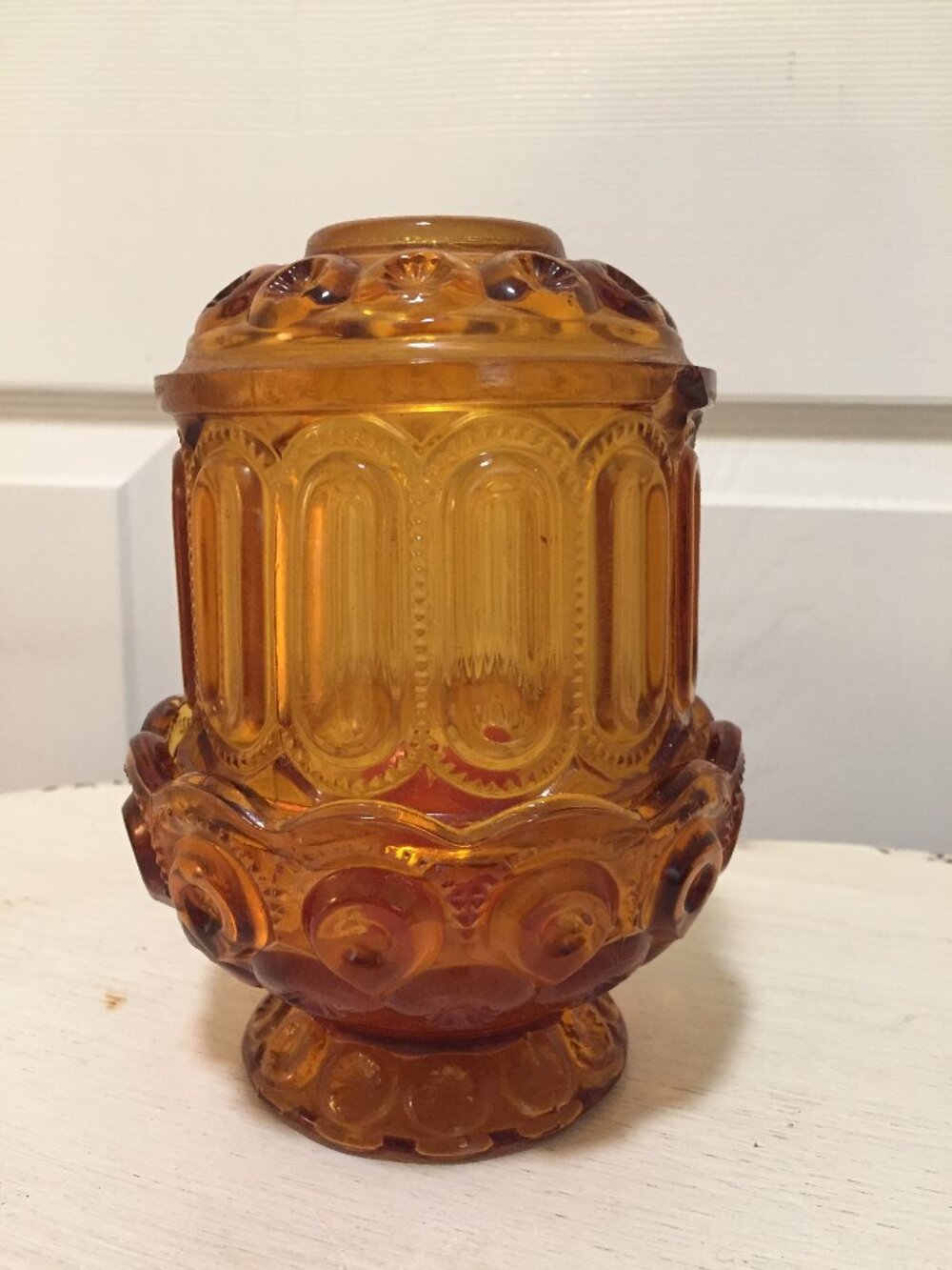 L.E. Smith Vintage Amber Moon And Stars Glass Fairy Lamp DAMAGE-CHIP/CANDLE WAX